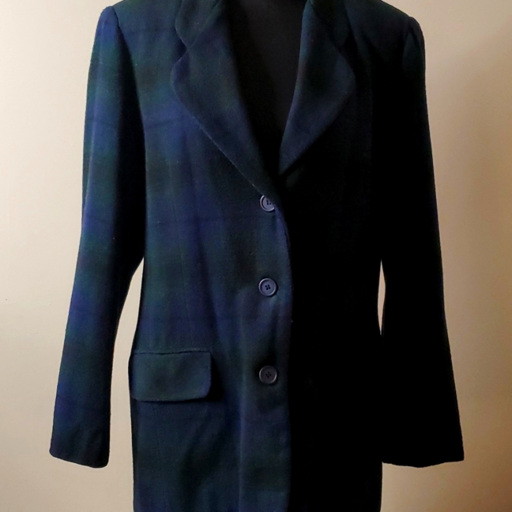 Leslie Stuart vintage  holiday black watch  plaid wool button-down blazer.